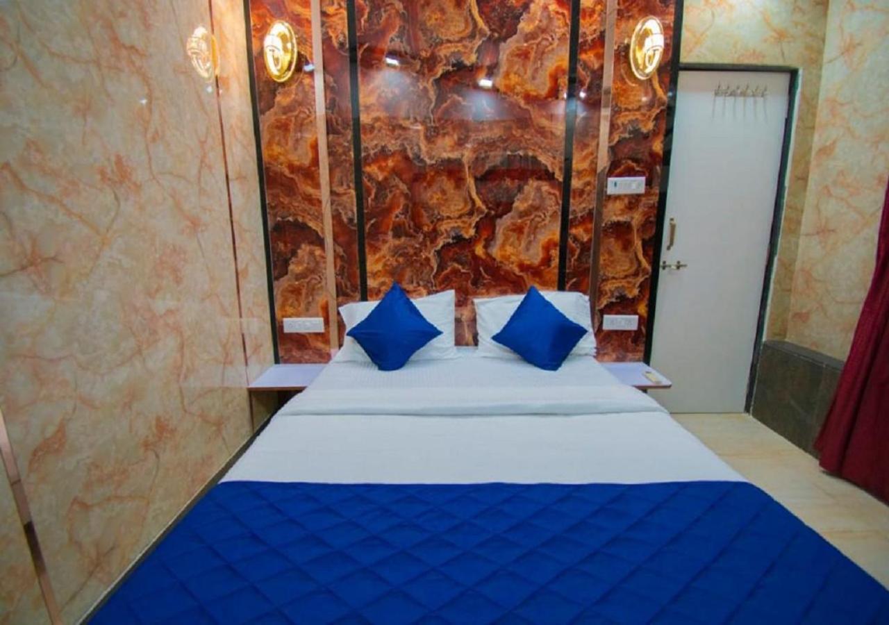 Tatva Villa , 罗纳瓦拉 外观 照片